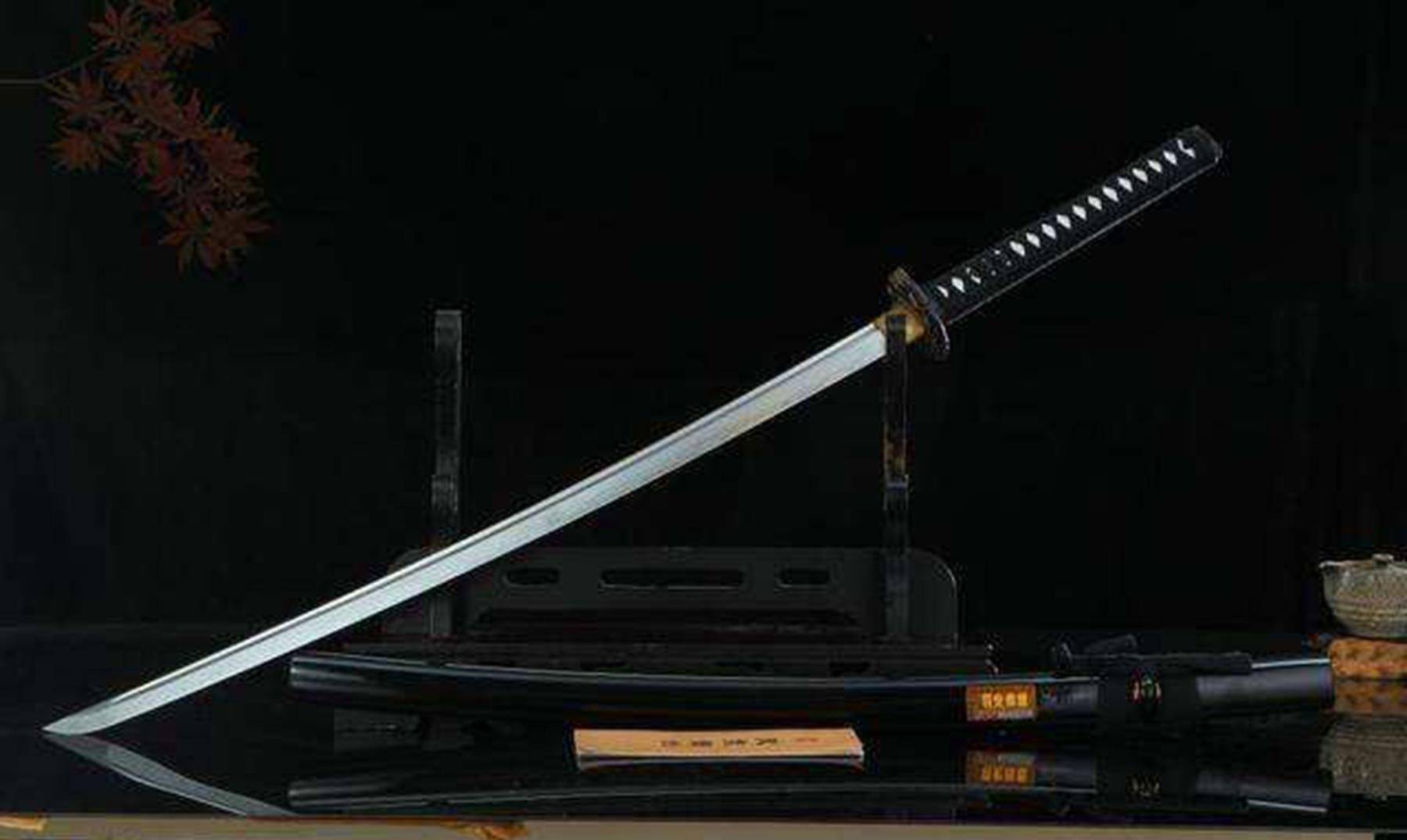 日本武士刀(什么是高碳钢?
